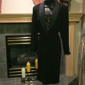 Karon Lawrence Blk cocktail NWT see photo